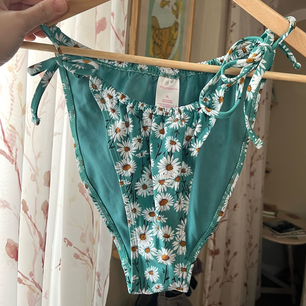 Daisy adjustable bikini bottoms